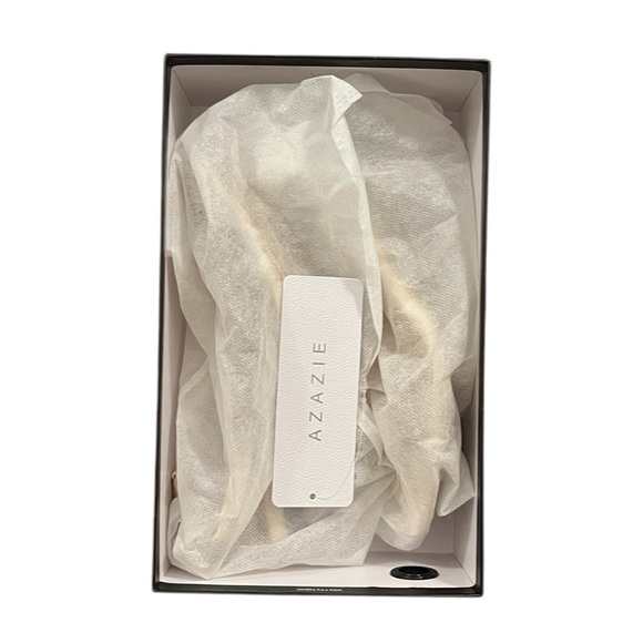 Azazie Nude Clear Heel Wedding‎ Bridesmaid Sandals - Size 39 (US Size 8.5 - 9) - Picture 8 of 9